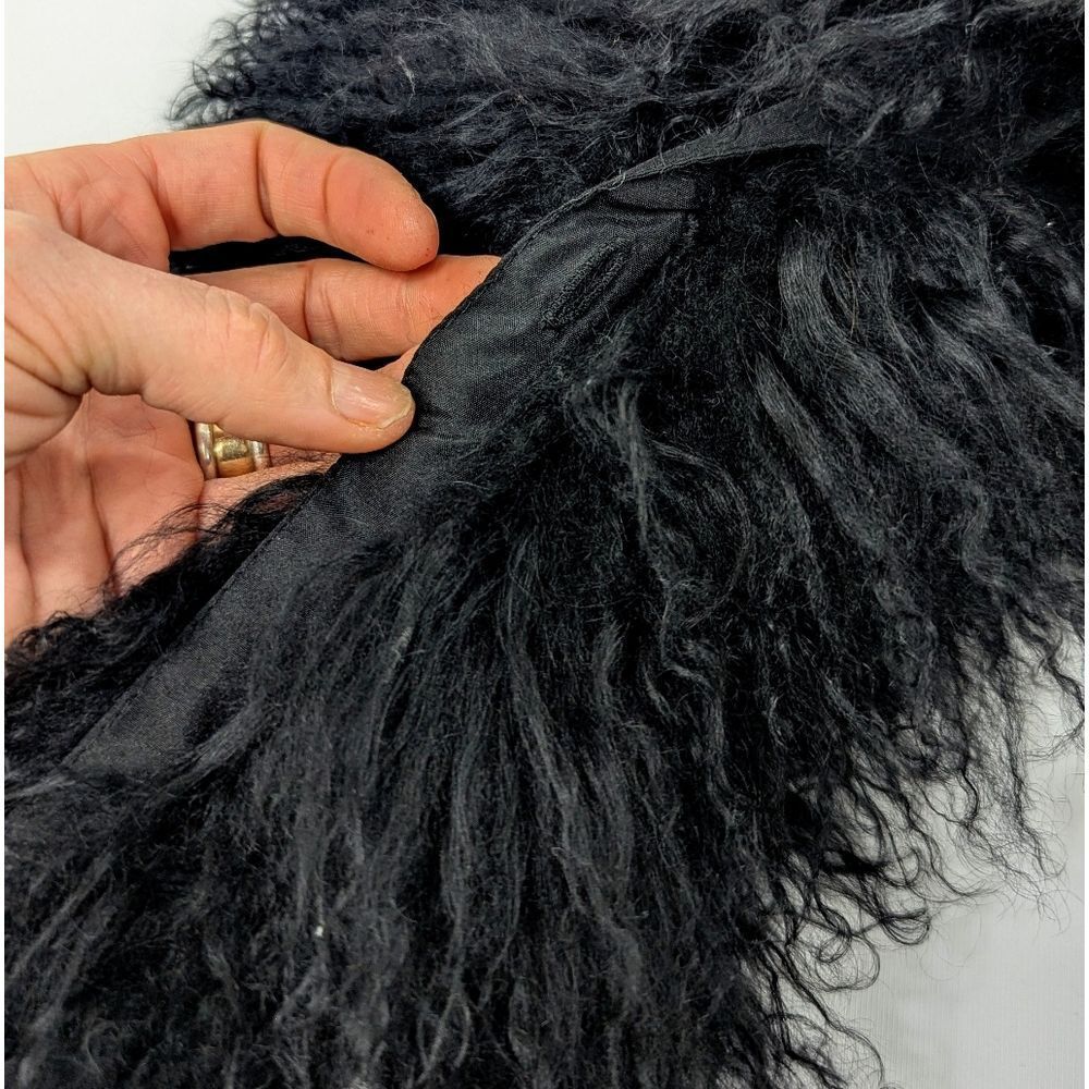 Too Cool To Sell Full length Mongolian Fur Collar - Picture 4 of 5